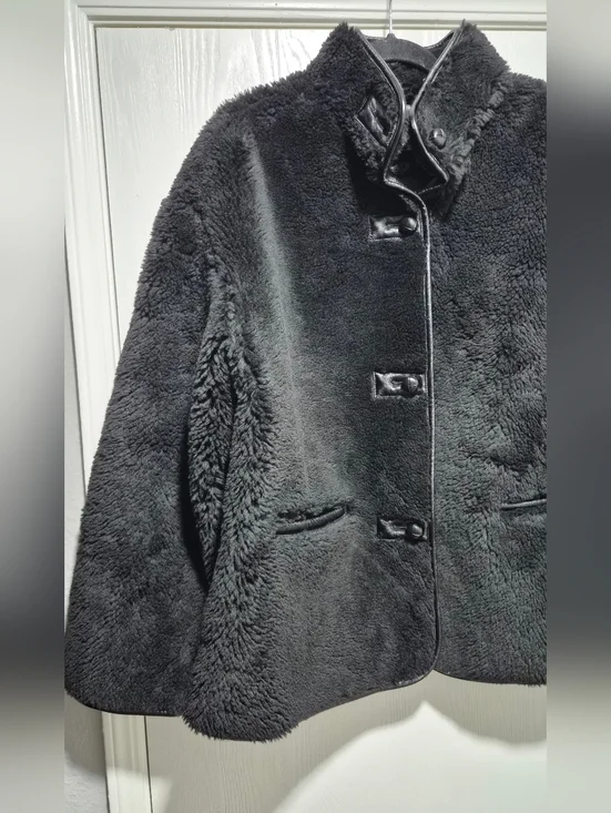 GAP Womens Nwt Recycled Black Sherpa & Vegan Leather Trim Jacket Sz L - Picture 5 of 10